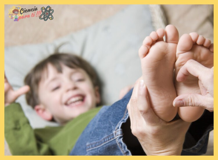 ¿Por qué no podemos hacernos cosquillas a nosotros mismos en los pies?