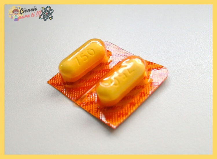 ¿Pueden los medicamentos o alimentos provocar pesadillas?